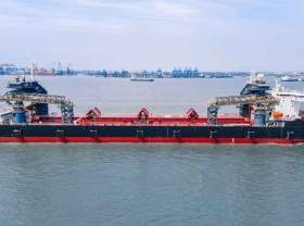 Image: CSL Marks the Completion of the First Vessel in World-Leading Transhipment Fleet for Simandou Project