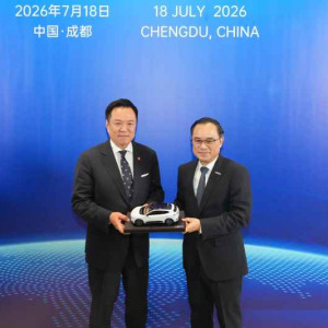 Image: Changan Automobile Chairman Zhu Huarong Meets with Thai Prime Minister Anutin Charnvirakul, Deepening “In Thailand, For Thailand” Commitment