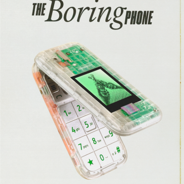 Image: Dialing Up Nights Out: Heineken® & Bodega Launch the No-Frills ‘Boring Phone’