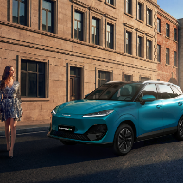 Image: Beyond the Final Whistle: LEPAS Drives Elegant Mobility Forward with Its Global Lineup