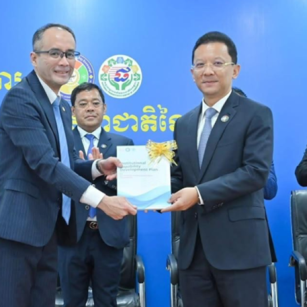 Image: Cambodia Receives Institutional Capability Development Plan to Strengthen NPCC and Advance Productivity-led Growth