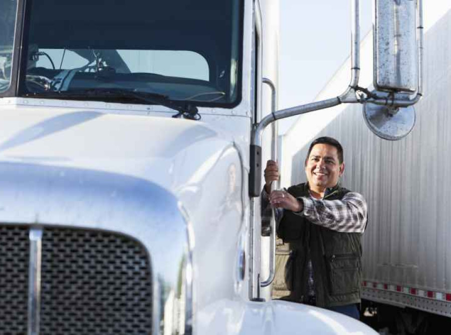 Image: Univar Solutions Recognizes Top Transportation Partners at Annual Carrier Awards